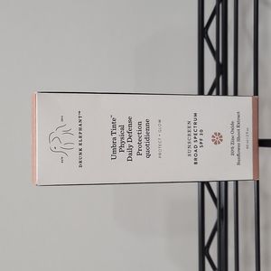 Drunk Elephant Umbra Tinte sunscreen spf 30.